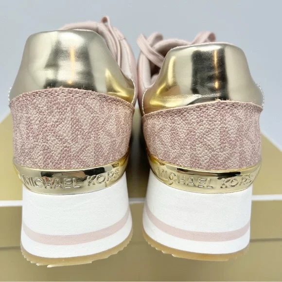 Michael Kors Monique Trainers
Size 7.5 - Picture 5 of 9